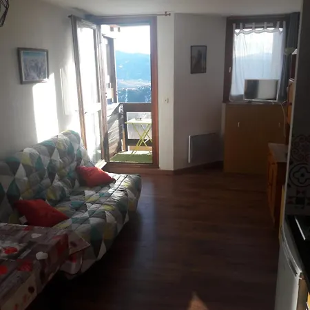 Joli Studio Pour Vacances A La Montagne *